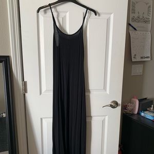 Enlin Black Maxi Strap Dress size Small